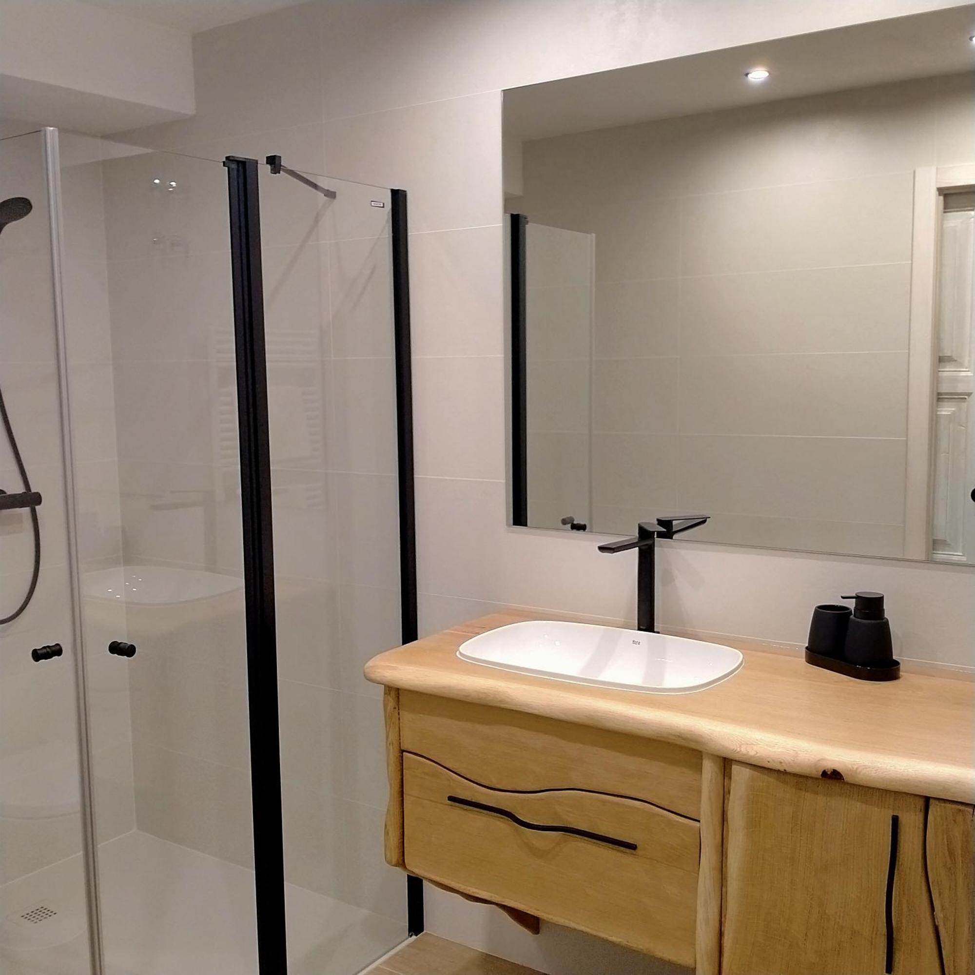 La Carpinteria Appartement Benasque Buitenkant foto