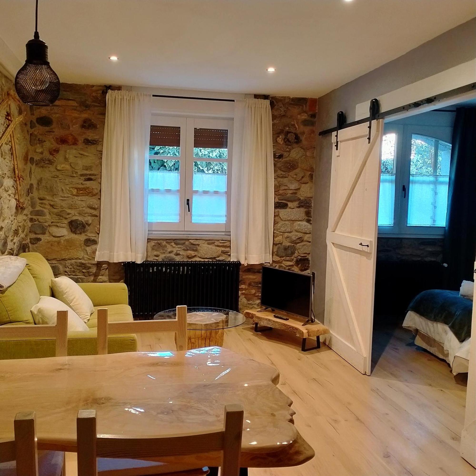 La Carpinteria Appartement Benasque Buitenkant foto